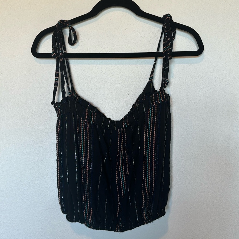Elan: black camisole tank, size medium, black